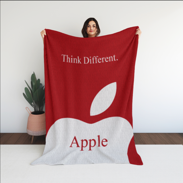 Apple 4